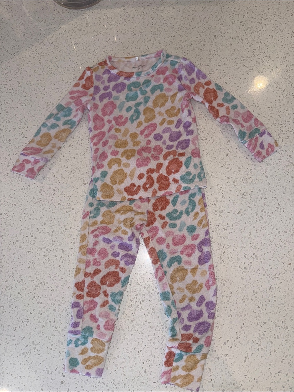 Posh Peanut 2T Leopard Print Pajama Set - Multicolor